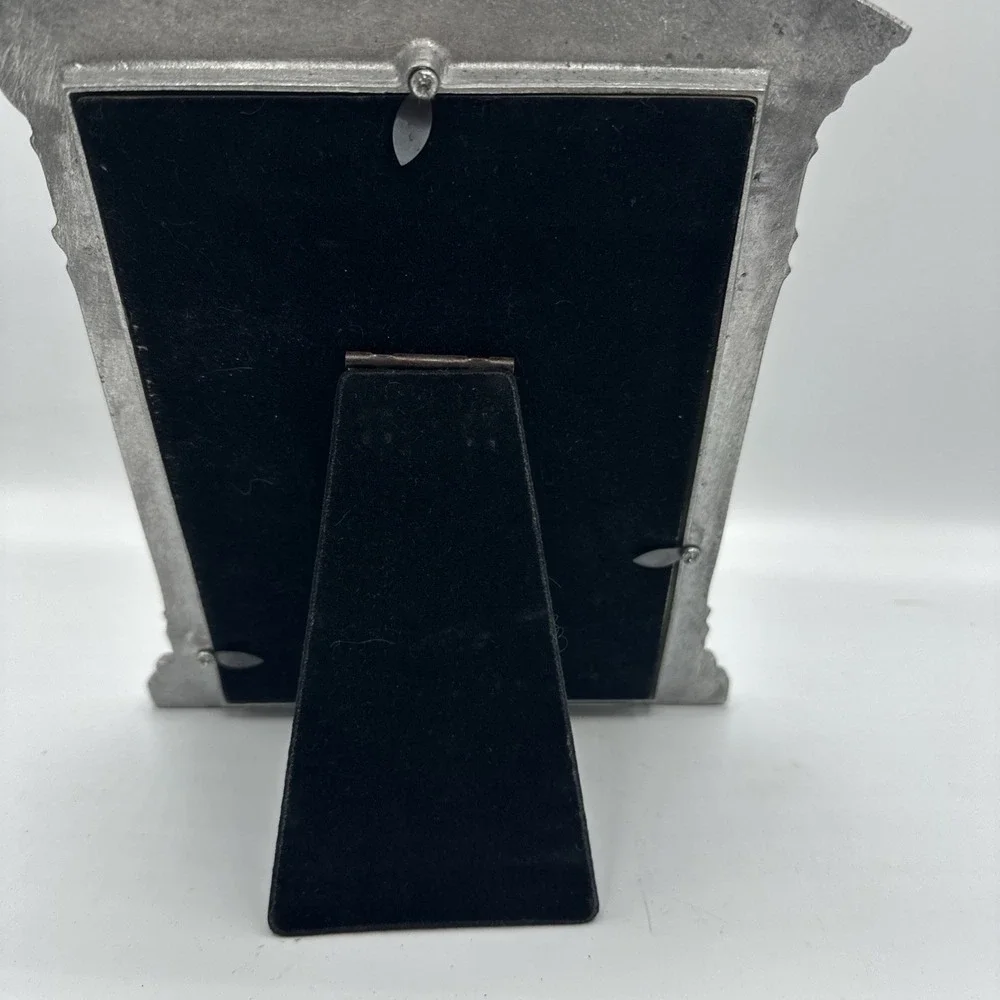 Arch and Columns Silver Picture Frame Holds A 5 X 7 Picture